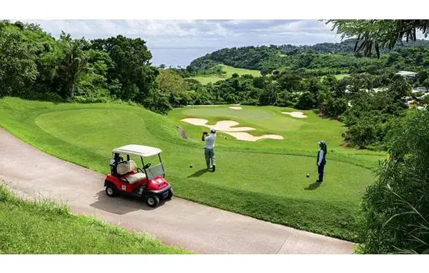 BORACAY GOLF COURSE